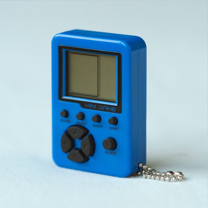 Mini Retro Keychain Game | DadShop