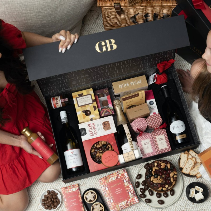 Christmas Giant Feast Gift Set - 2