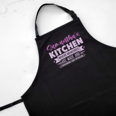 copy of Personalised Apron with Name and Wreath - 6