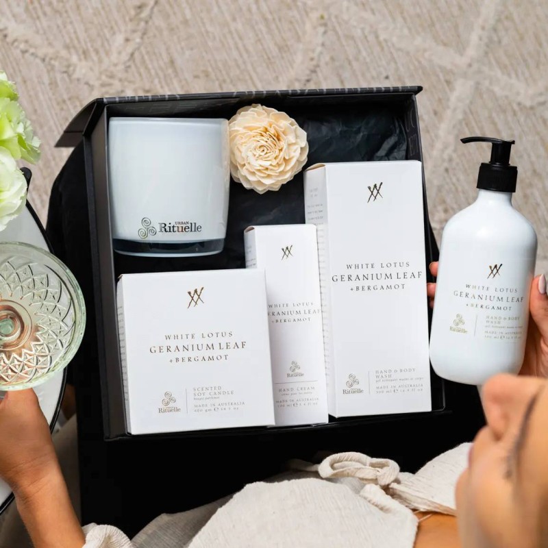 White Lotus Pamper Gift Set - 2