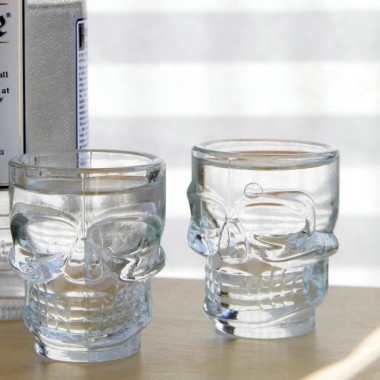 Skull Shot Glasses - Set of 4 by Kikkerland - 7