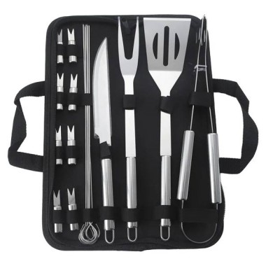 18 Piece BBQ Tool Set In Carry Bag by Men's Republic - 3
