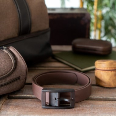 Metal Free Adjustable Traveller Belt by Balvi - 6
