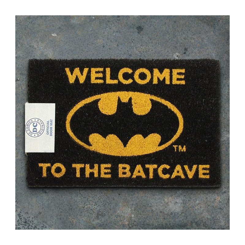 Official Batman Welcome To The Batcave Door Mat Novelty Film TV Gift Mancave 