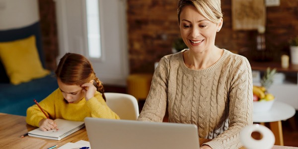 15 Stay At Home Jobs For Mums In 2022